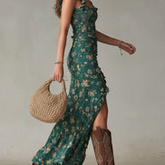 Un vestido largo de estilo bohemio y romántico