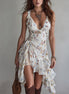 Mini Robe Blanche Florale Rétro Col V À Bretelles Fines
